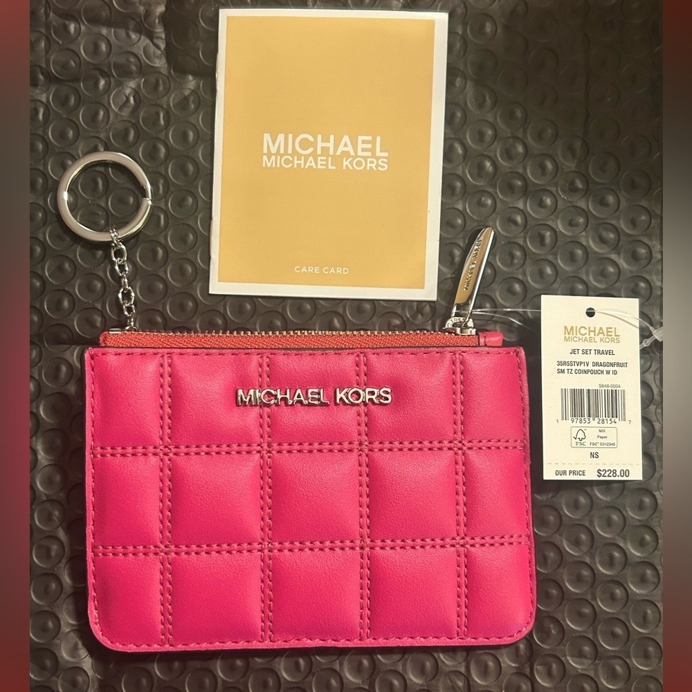 Michael Kors Pink Card Holder with Keychain - Picture 1 of 6